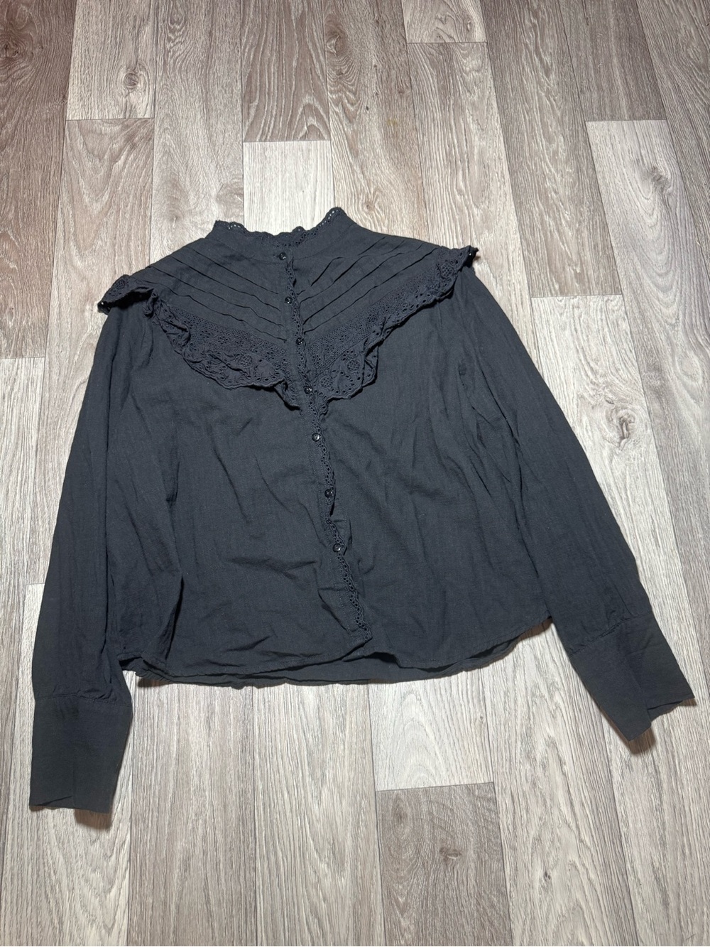 Ultra Pink Women's Black Lace Ruffle Blouse Size Large